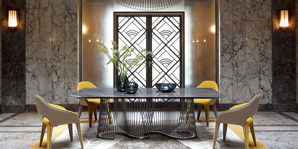 стол serpantine от roche bobois (Dining table)